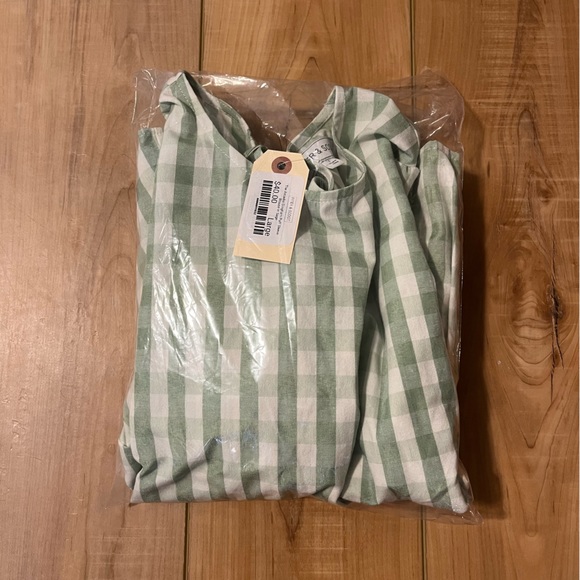 Gingham Puff Sleeve Blouse in Sage - Picture 7 of 8